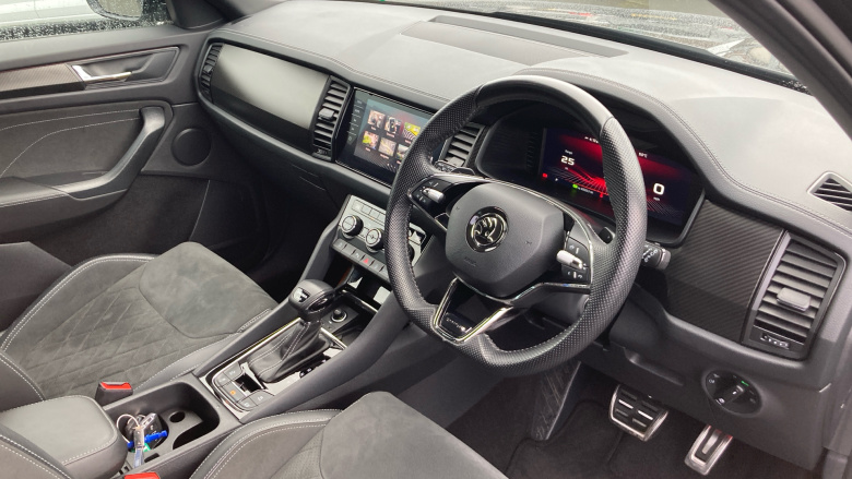 Skoda Kodiaq 2.0 TDI Sport Line 4x4 5dr DSG [7 Seat] Diesel Estate